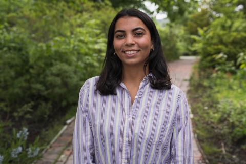 Headshot photo of Angelina on campus. 